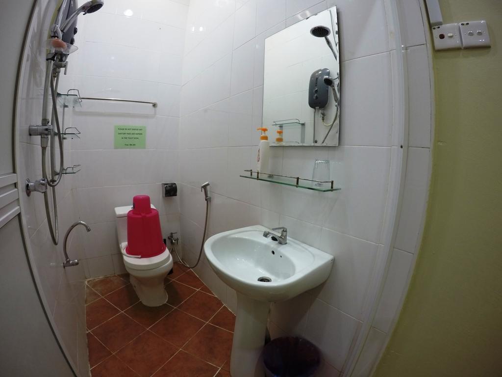 Wan'S Beach Guest House Dungun Szoba fotó