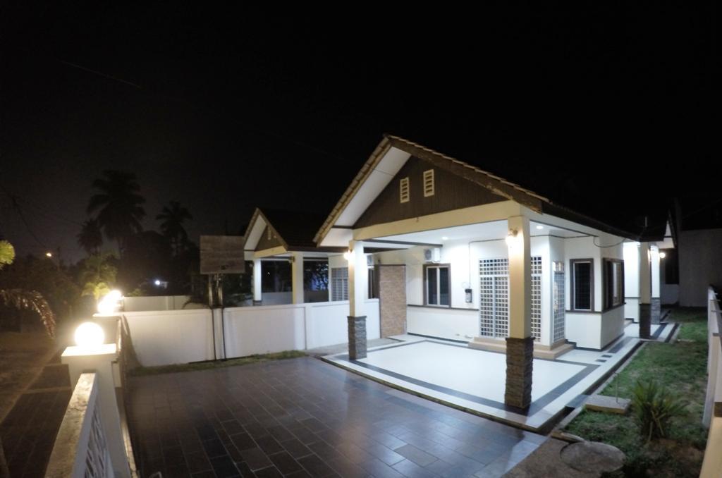 Wan'S Beach Guest House Dungun Szoba fotó
